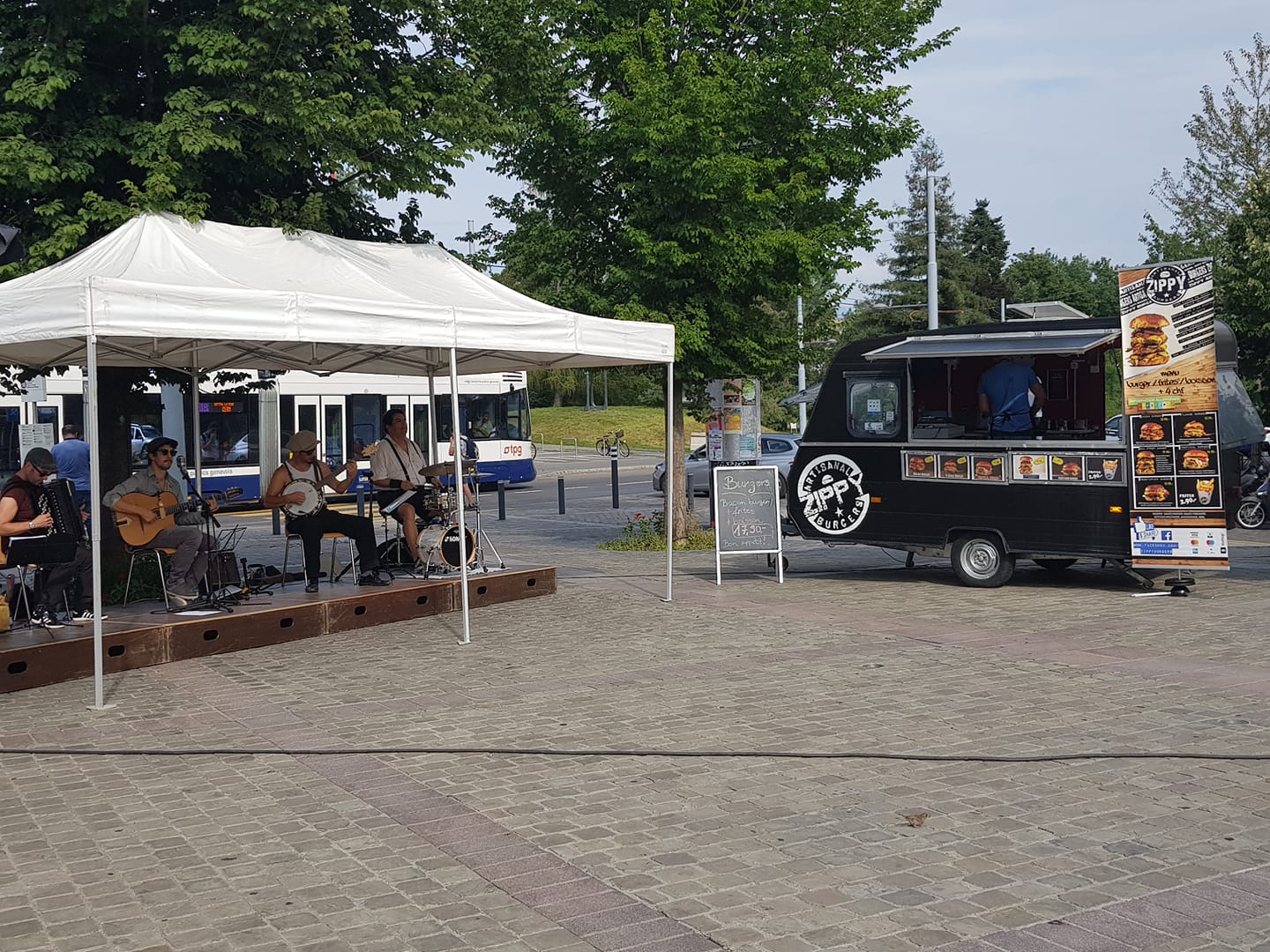 69913568_651901521983977_4471623574376939520_o